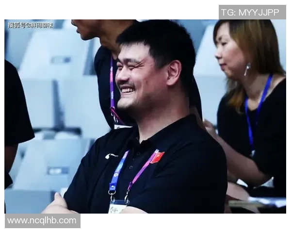 全城热恋姚明:篮球巨星背后的爱情故事与人生哲学探讨 全城热恋姚明:篮球巨星背后的爱情故事与人生哲学探讨