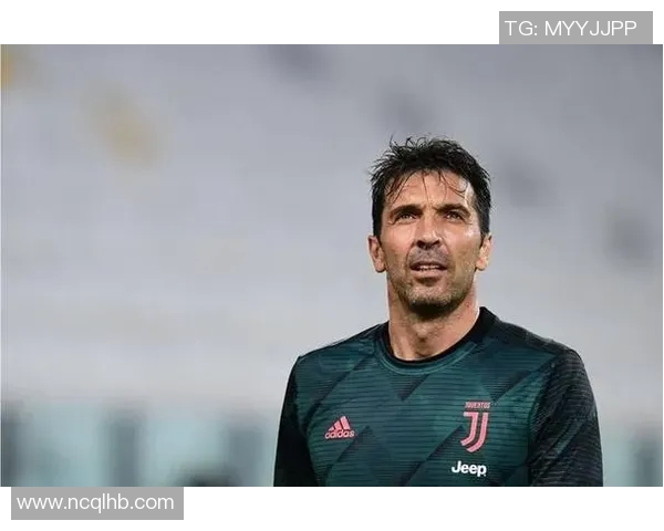 布冯新合同曝光，年薪超百万欧元成为世界第一门将