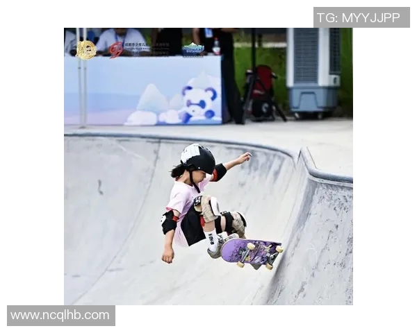 成都滑板队的蜕变与成长：世界滑板锦标赛背后的故事与启示